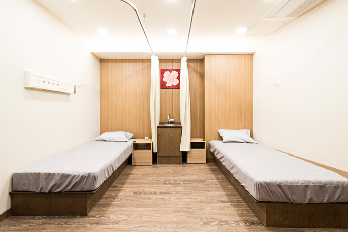 VIP ROOM